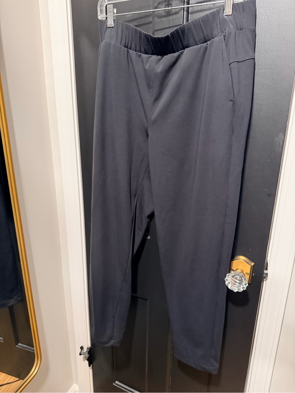 Talbots Black Ankle Pull-On Pants